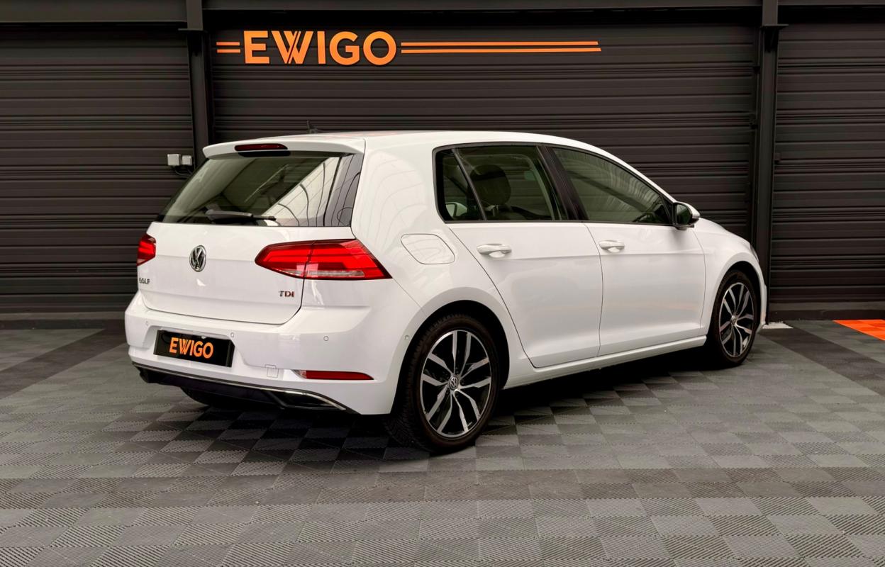 Volkswagen Golf - 1.6 TDI 115 CONFORTLINE ACC/CAMERA DISTRI OK