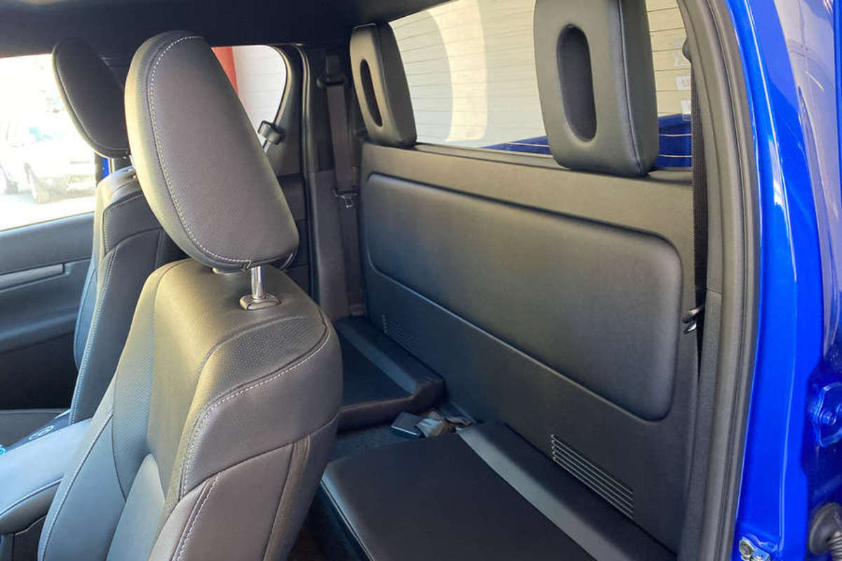 Toyota Hilux - X-TRA D-4D 204 BVA INVINC