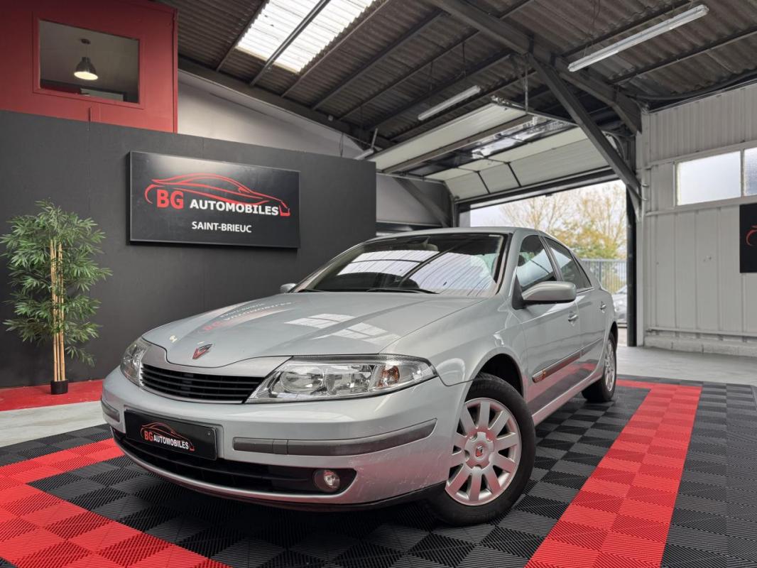 RENAULT LAGUNA - 1.9 DCI 120 CH PRIVILEGE - GARANTIE 6 MOIS (2003)