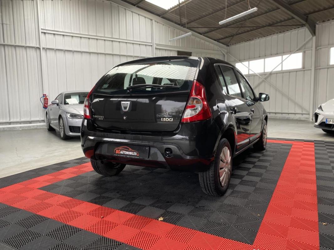 Dacia Sandero - 1.5 DCi 75 CH BLACK LINE - GARANTIE 6 MOIS