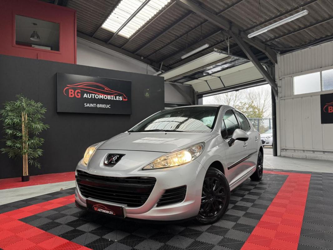 PEUGEOT 207 - 1.4 HDI 70 CH URBAN - GARANTIE 6 MOIS (2010)