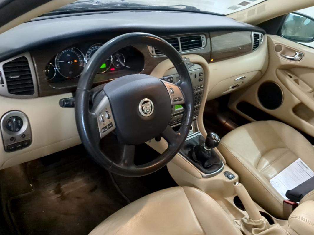 Jaguar X-Type - 2,2 D 145CV EXECUTIVE
